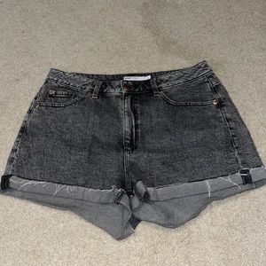 Garage High rise mom shorts